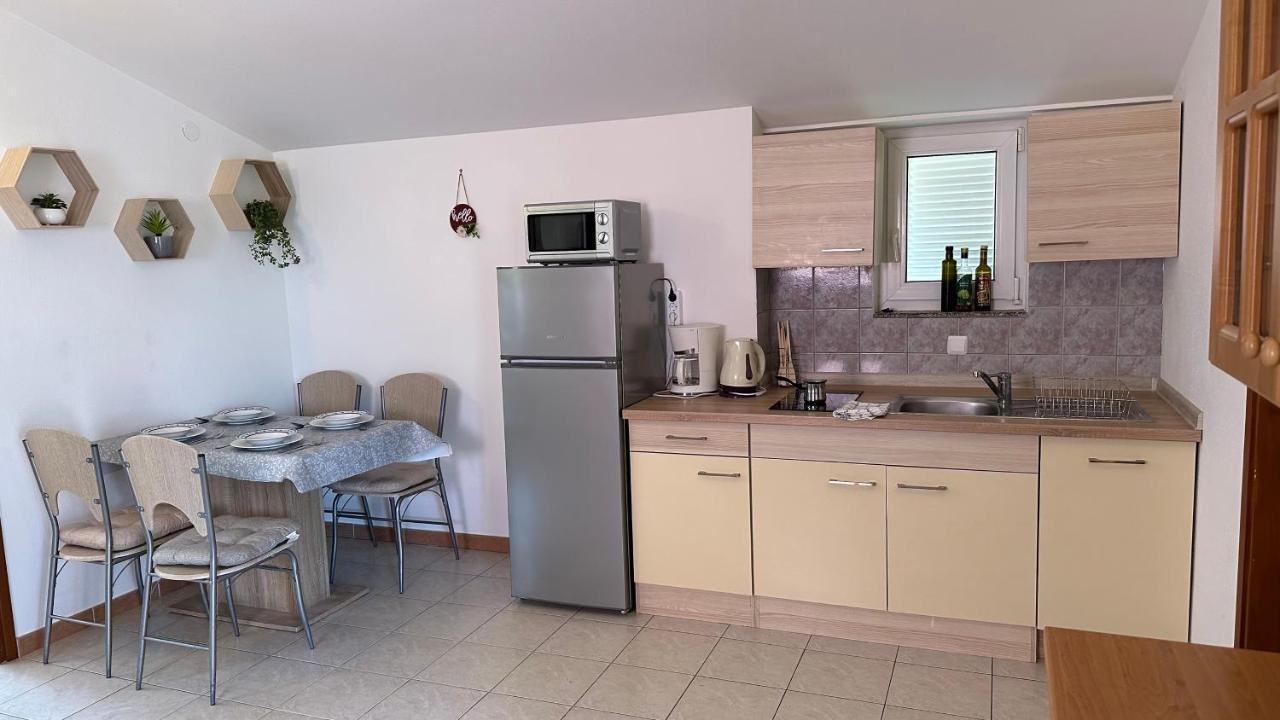 Apartment Murva Premantura Luaran gambar